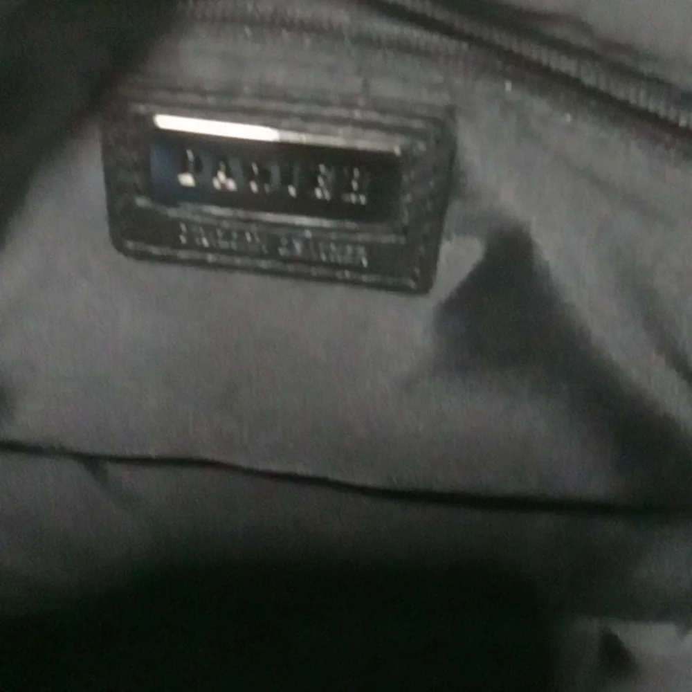 Handbag - Picture 4 of 5